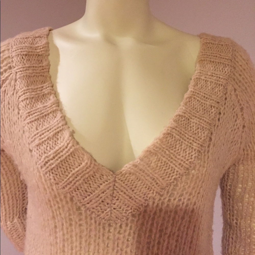 Lux knitted top. Fits M + free gift 🎁 - Picture 3 of 5