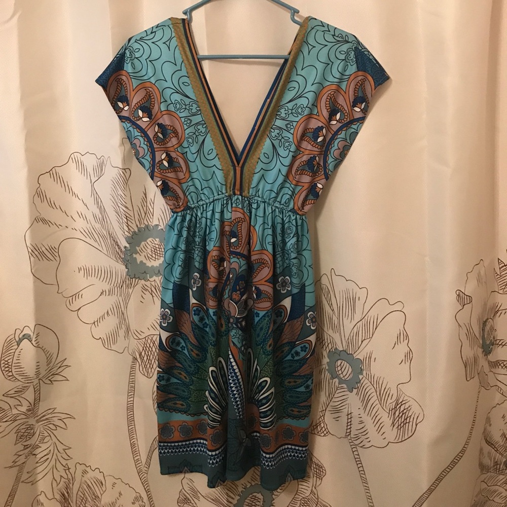 Blue Mandala pattern dress - Picture 2 of 3