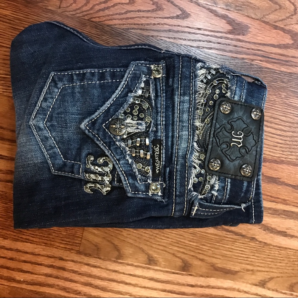 Miss Me Capri Jean 24 x 25 1/2
