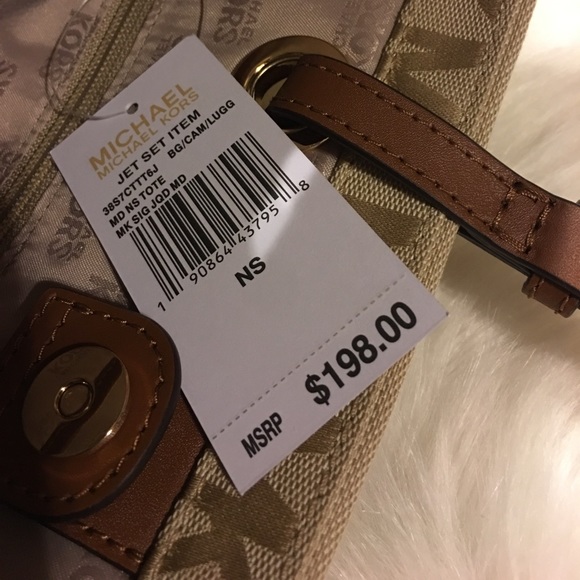 ❤️Sold❤️Authentic! Michael Kors Jet Set Tote - Picture 8 of 8