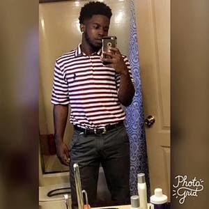 Meet your Posher, Devin