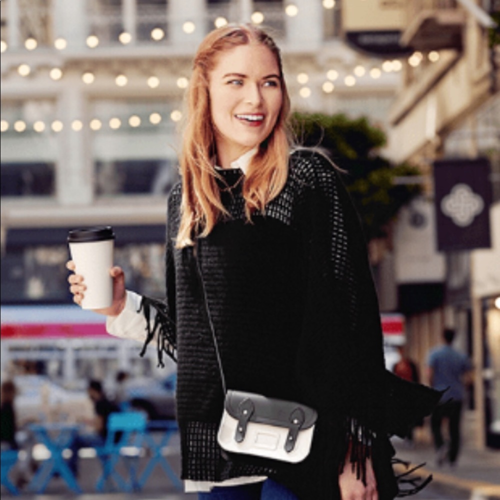 Perfect black poncho for fall