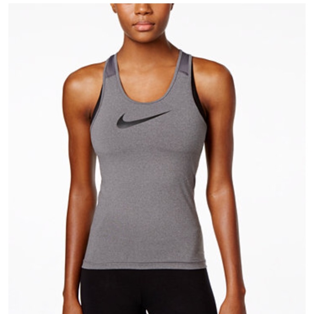 NWOT Nike tank