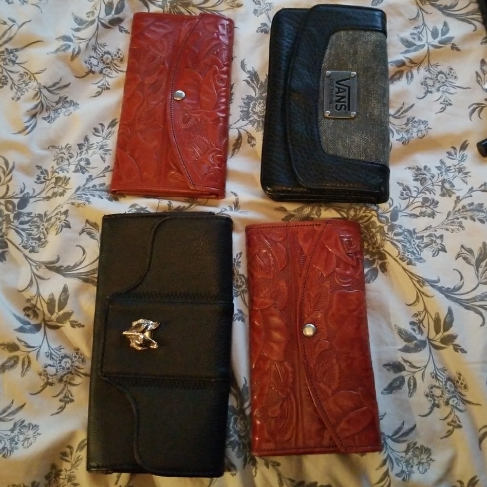 Bundle of used wallets