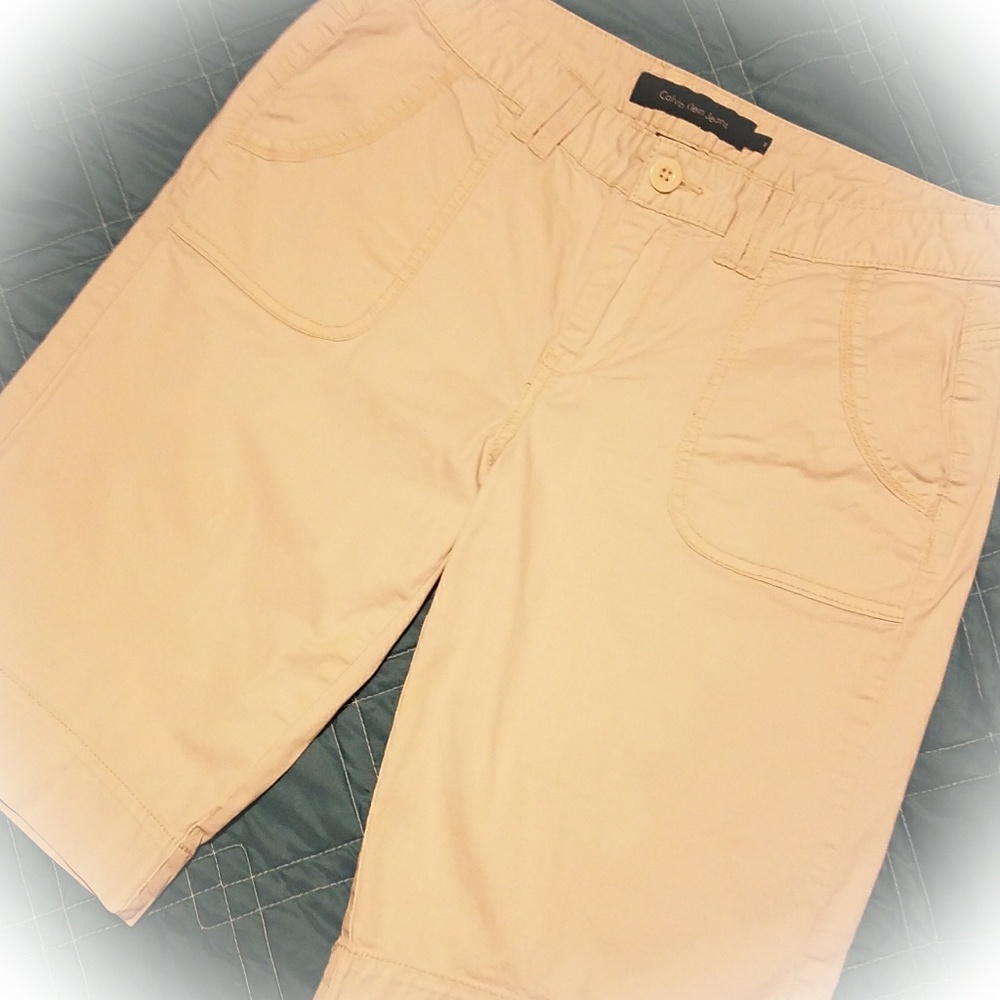 Calvin Klein Woman Shorts Sz 8