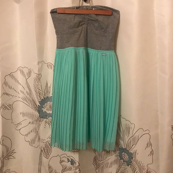 Mint & gray party dress - Picture 3 of 3