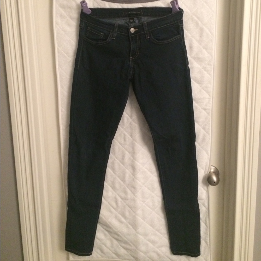 Skinny jeans
