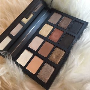 Nars Loaded palette