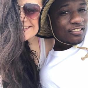 Meet your Posher, Derrick