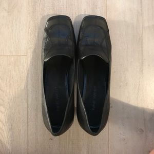 Nine West pumps