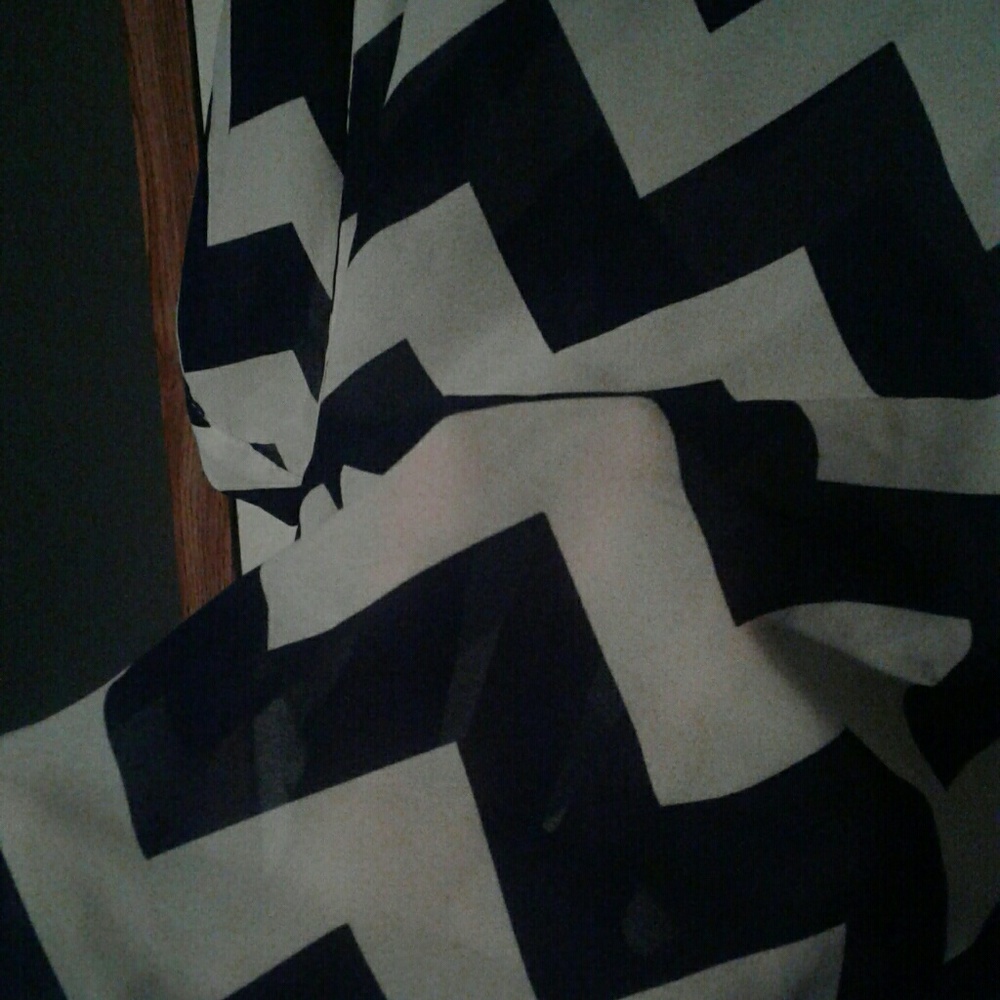 Chevron blouse - Picture 2 of 2