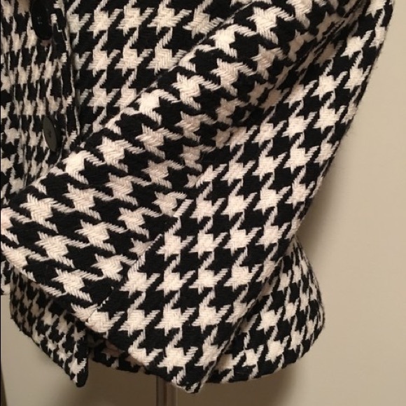 Dana Buchman 3 Button Wool Wide Notched Collar - Picture 3 of 5