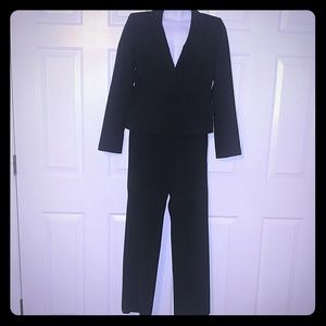 Navy Ann Taylor pants suit size 6