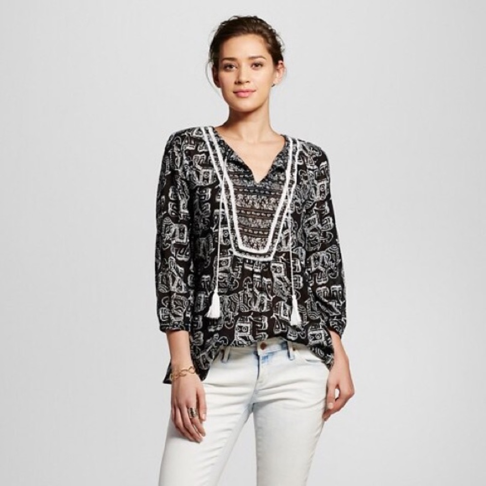 Merona Tunic Elephant Print Top With Tassels