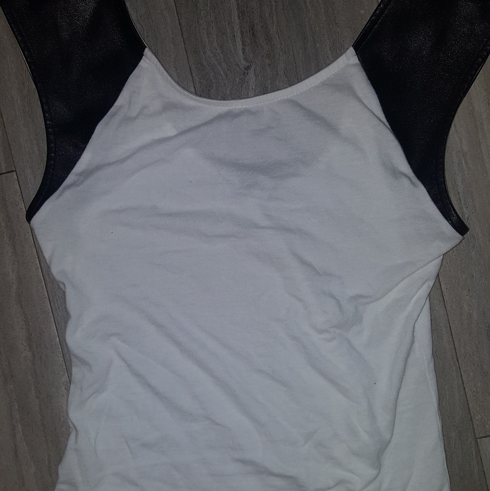 Express boat neck top small