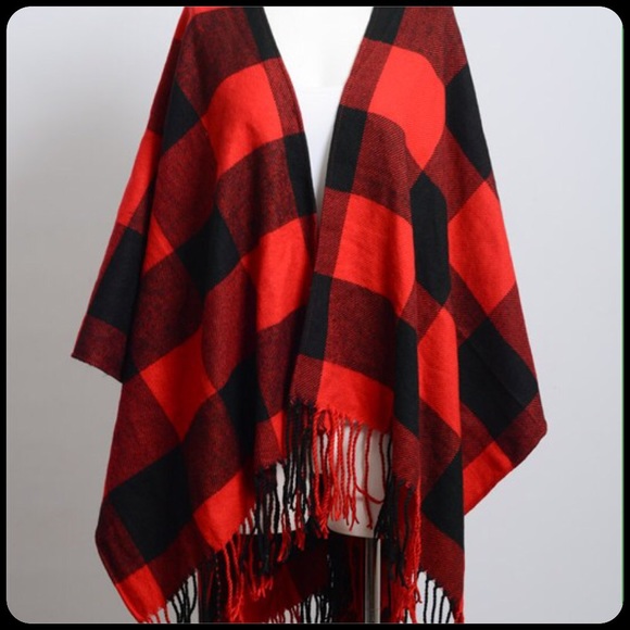 Buffalo Check Red & Black Poncho - Picture 6 of 8