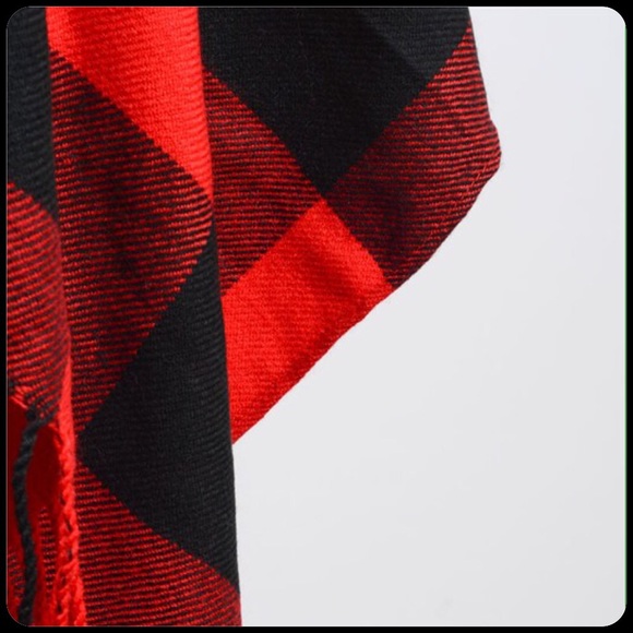 Buffalo Check Red & Black Poncho - Picture 7 of 8