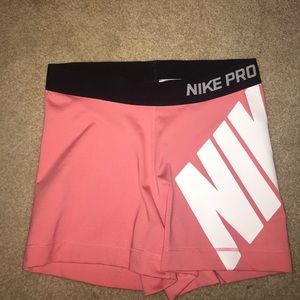 Logo Nike Pros