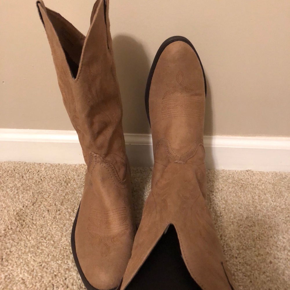 Rampage boots
