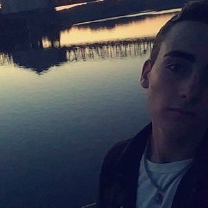 Meet your Posher, Dawson