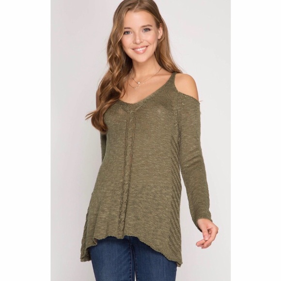 Sweater - Picture 1 of 1