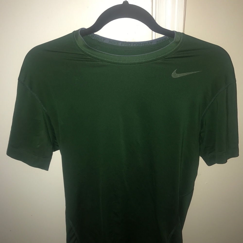 •Offers Accepted• Nike Pro Combat Shirt