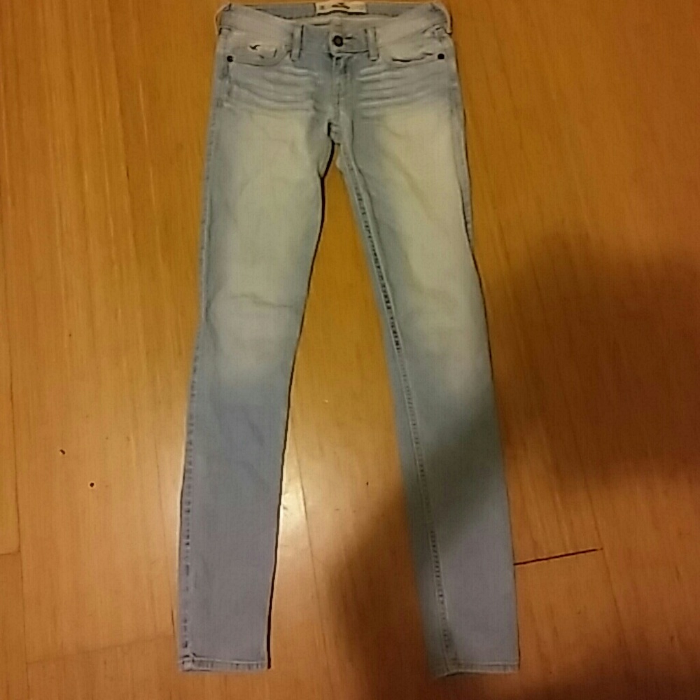 Hollister light wash jeans