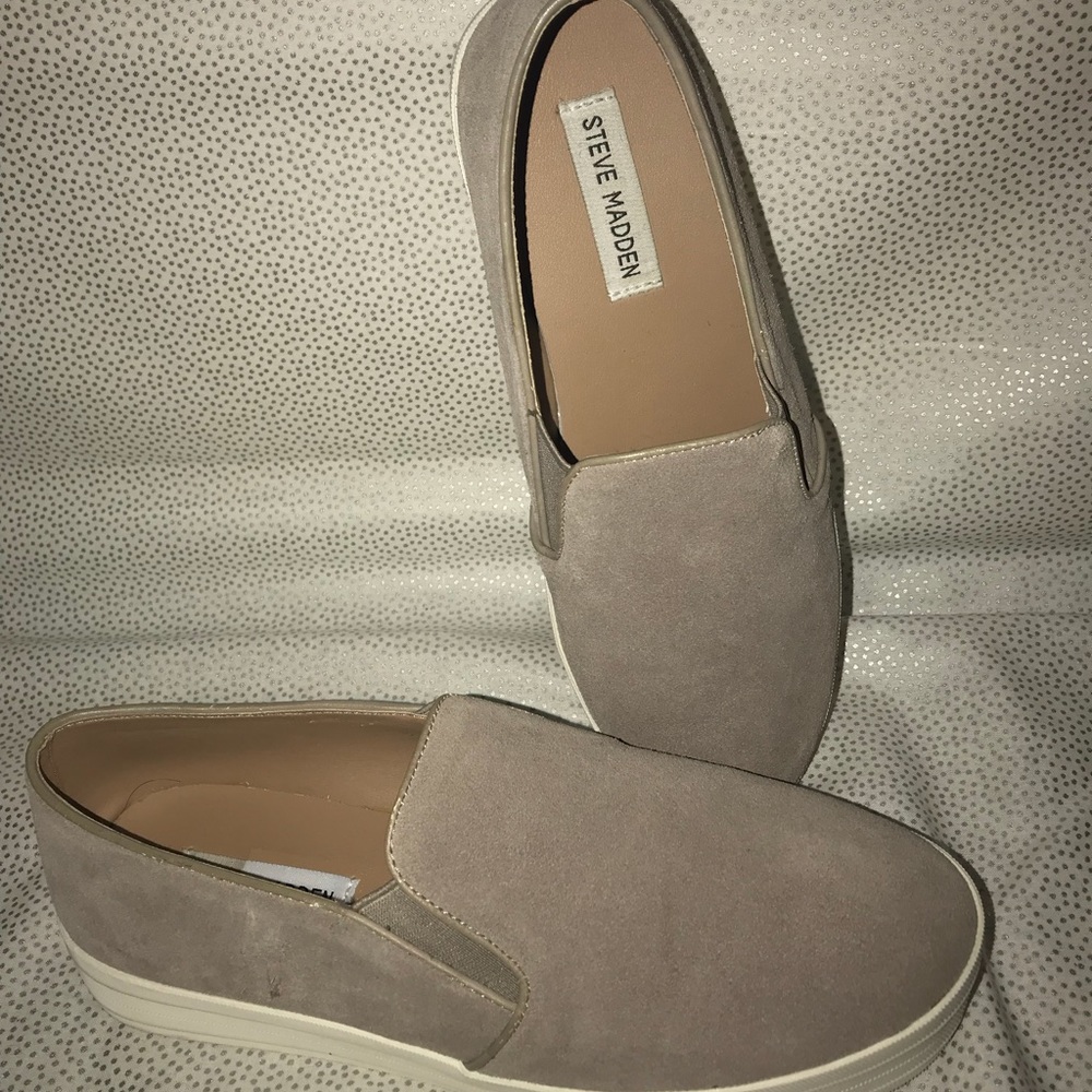 Tan Steve Madden Espadrilles 🚨🚨🚨