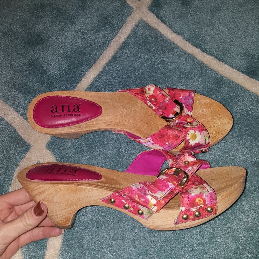 Floral heels