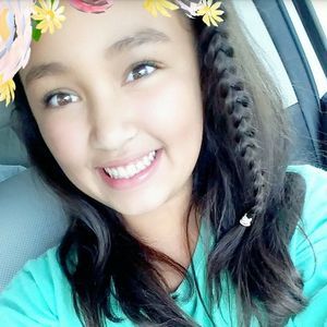 Meet your Posher, Abigail