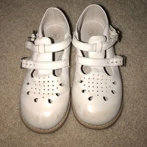 Toddler girl dress shoe