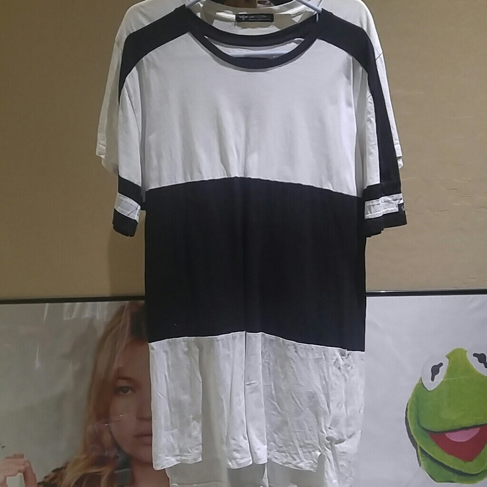 Zanerobe Elongated Shirt