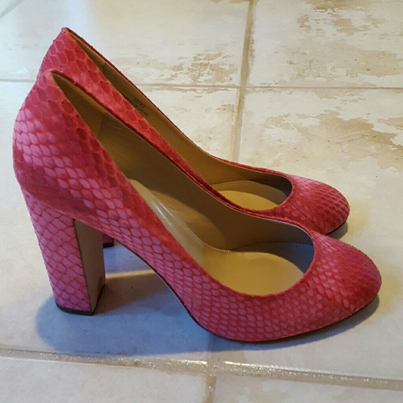 J. Crew Shoes - J Crew Pink Leather Snake Shoes Pumps 8