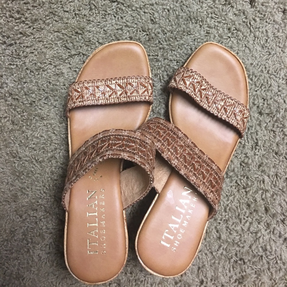 Sandals!!!👡👡👡👡🌺🌸🌺🌸🌺🌸