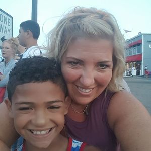 Meet your Posher, Robin