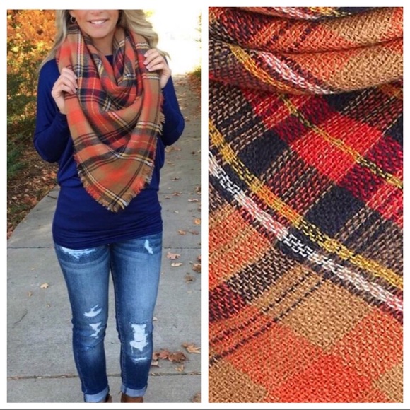 🍁Tartan Plaid  Blanket Scarf 57x57 - Picture 3 of 4