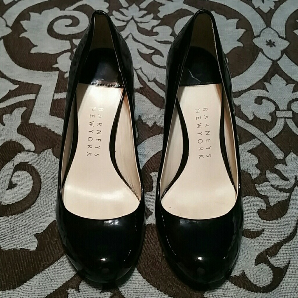 Barney's New York wedges