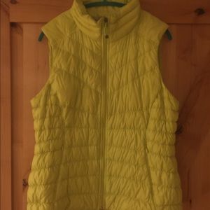 Athleta down vest XL
