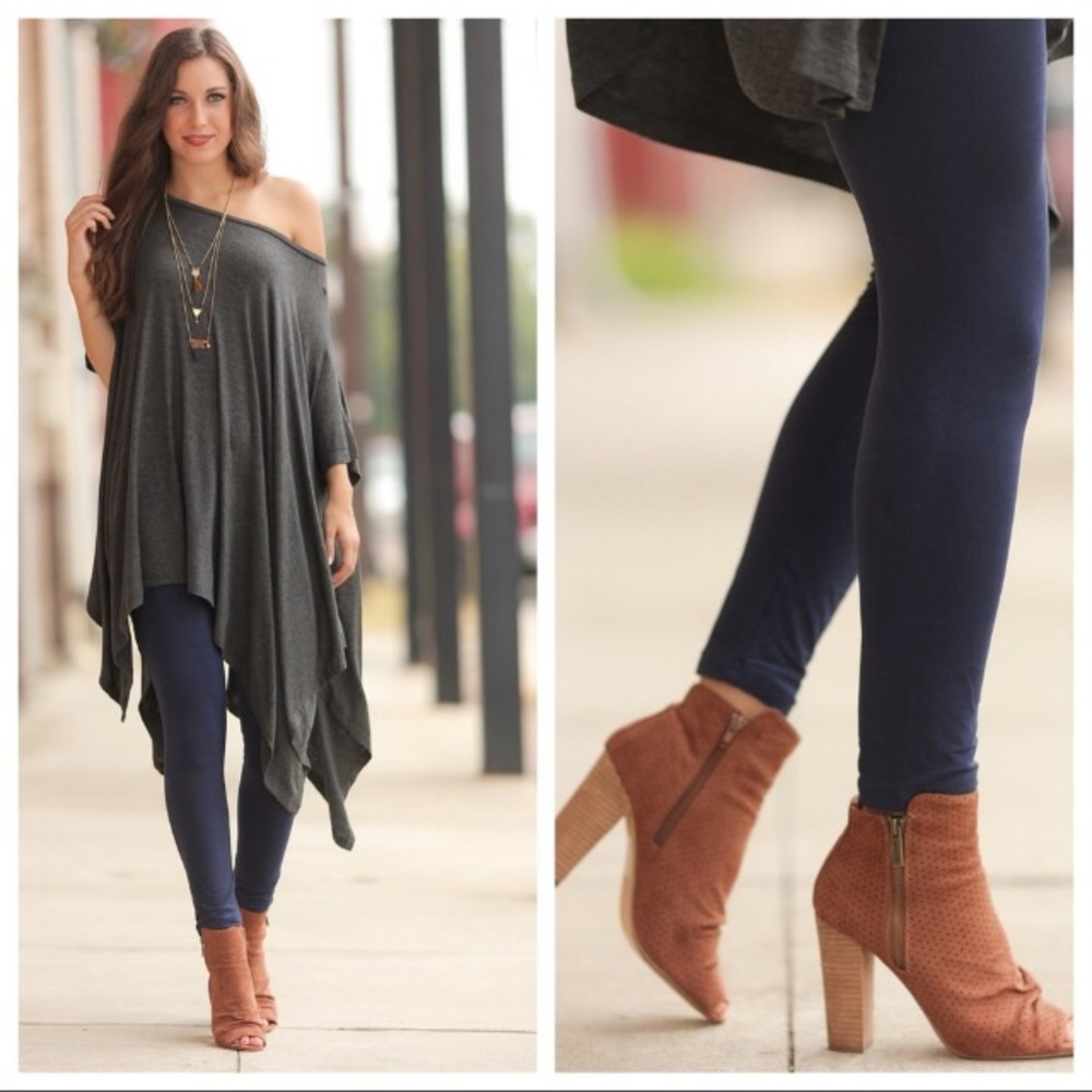 Last One❗️Navy Brushed Knit Leggings NEW ❤️