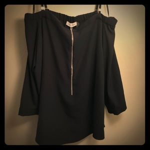 New Calvin Klein off the shoulder navy top 0X