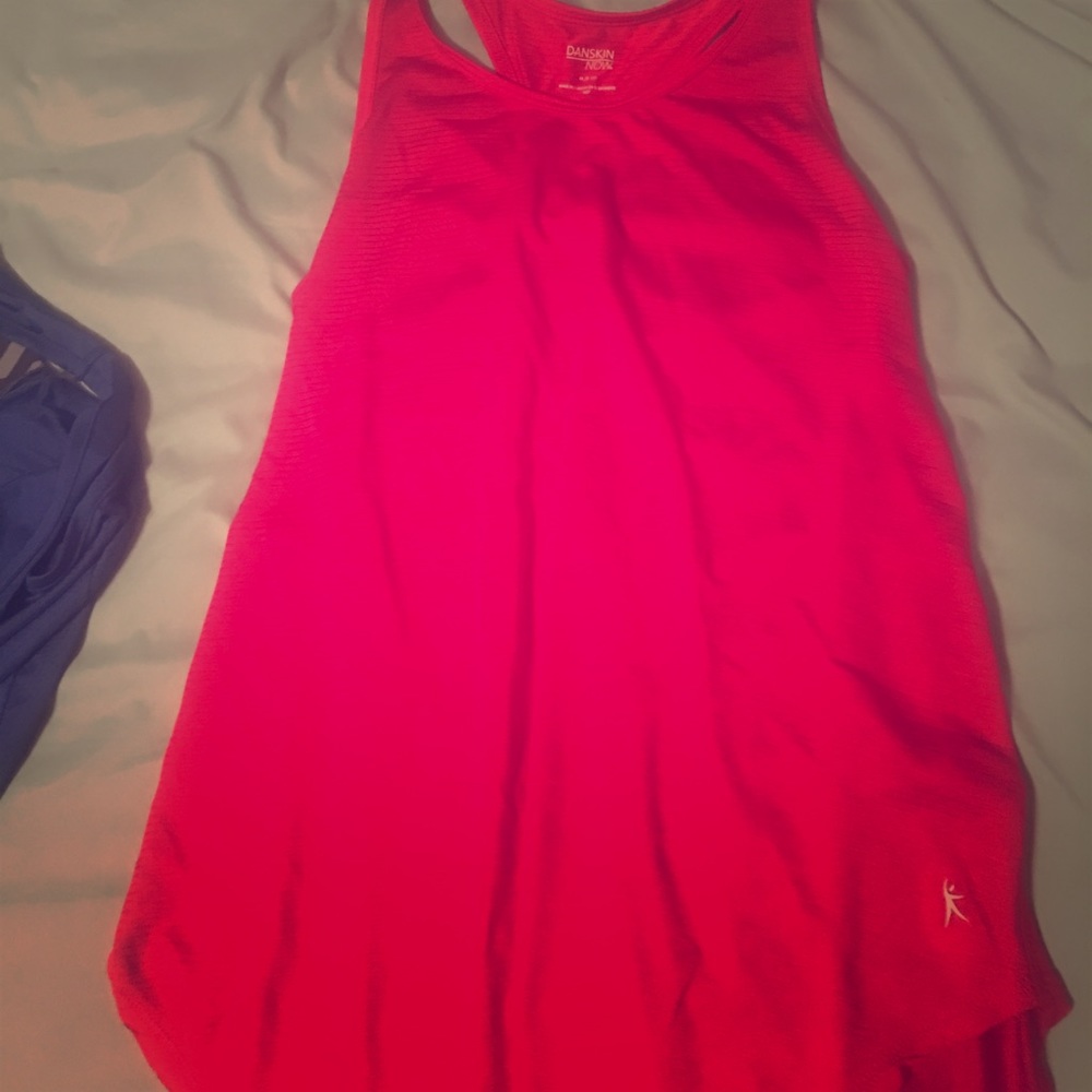 BUT ONE GET ONE 😍 red tank top