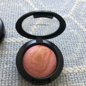 Mac Blush* Solar Ray