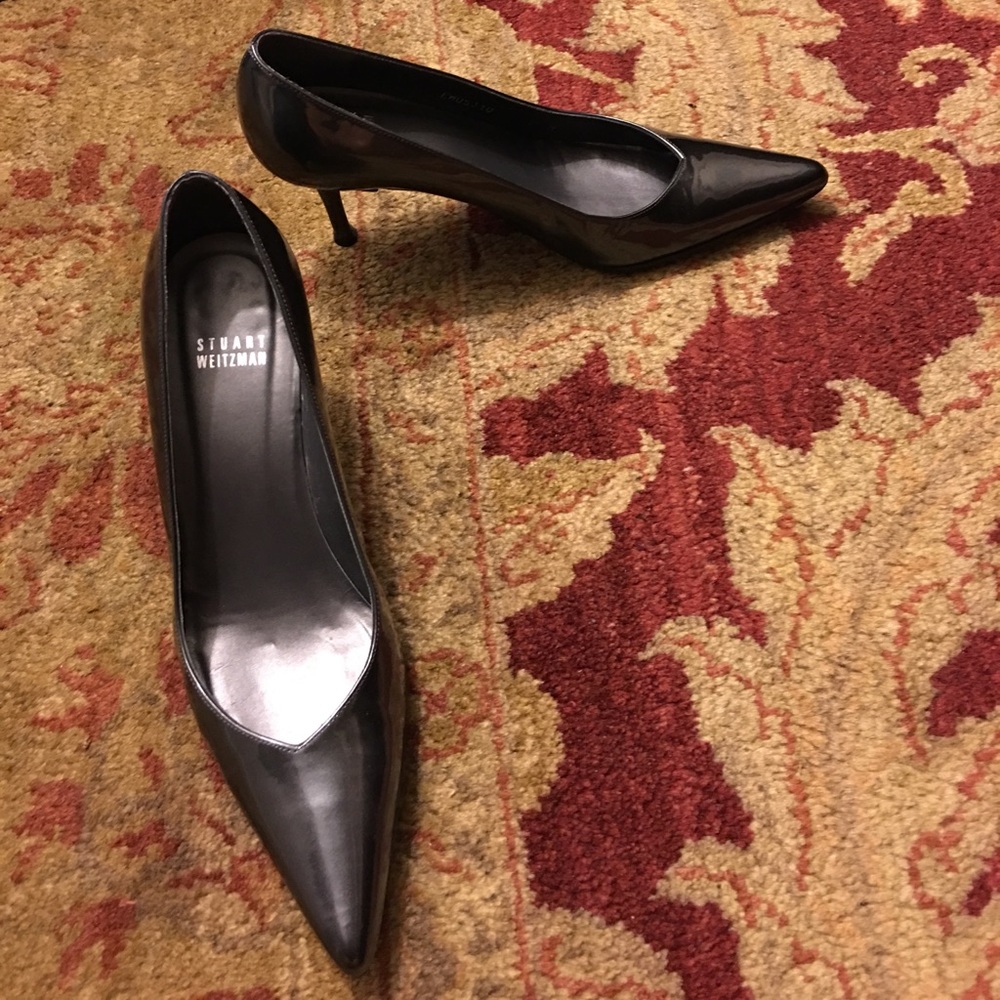 Stuart Weitzman Sonata coal quasar pump