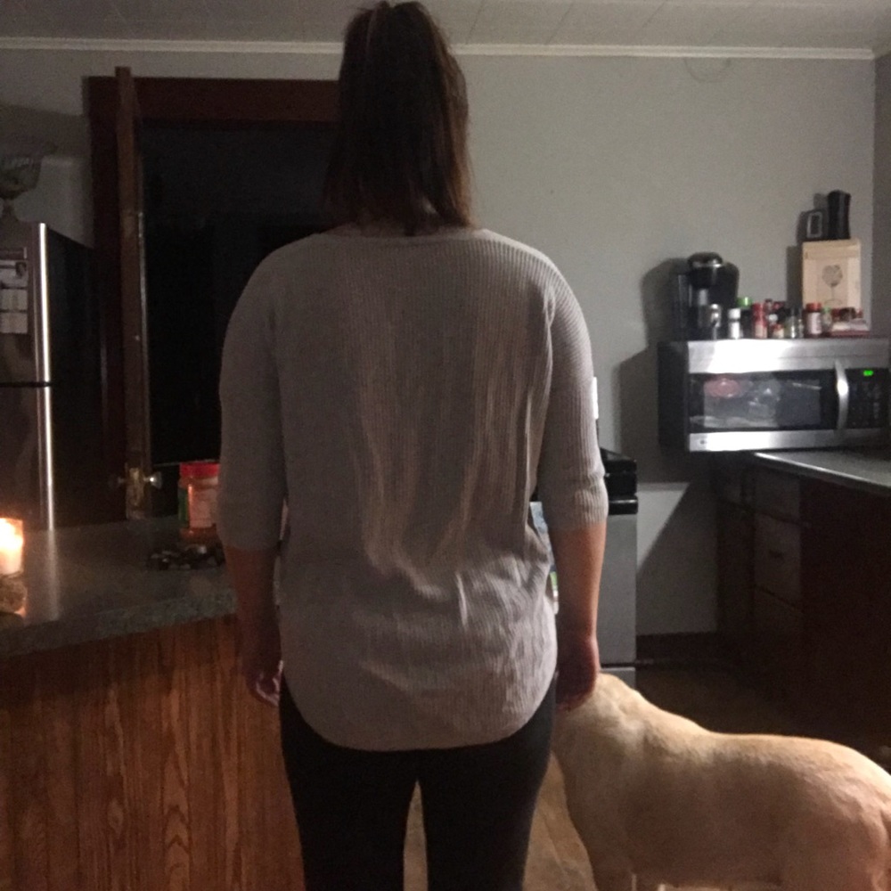 Sweater - Picture 8 of 8