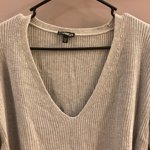 Sweater - Picture 3 of 8