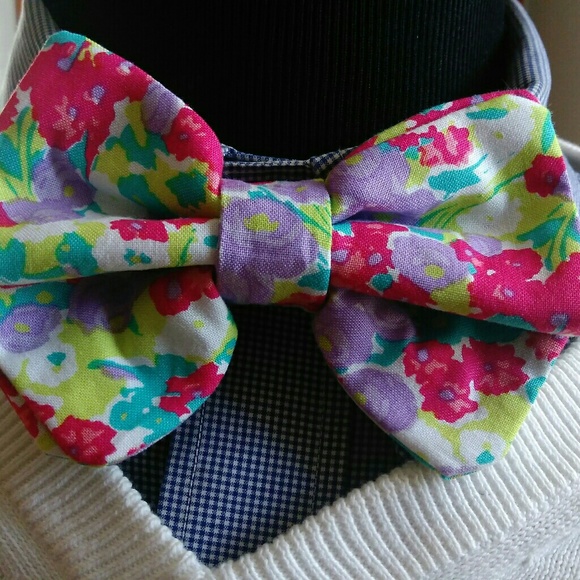 Dusty Rose and Champagne Floral Necktie, Bow Tie, or Pocket  Floral Bow Tie Set by The Hipstacrat