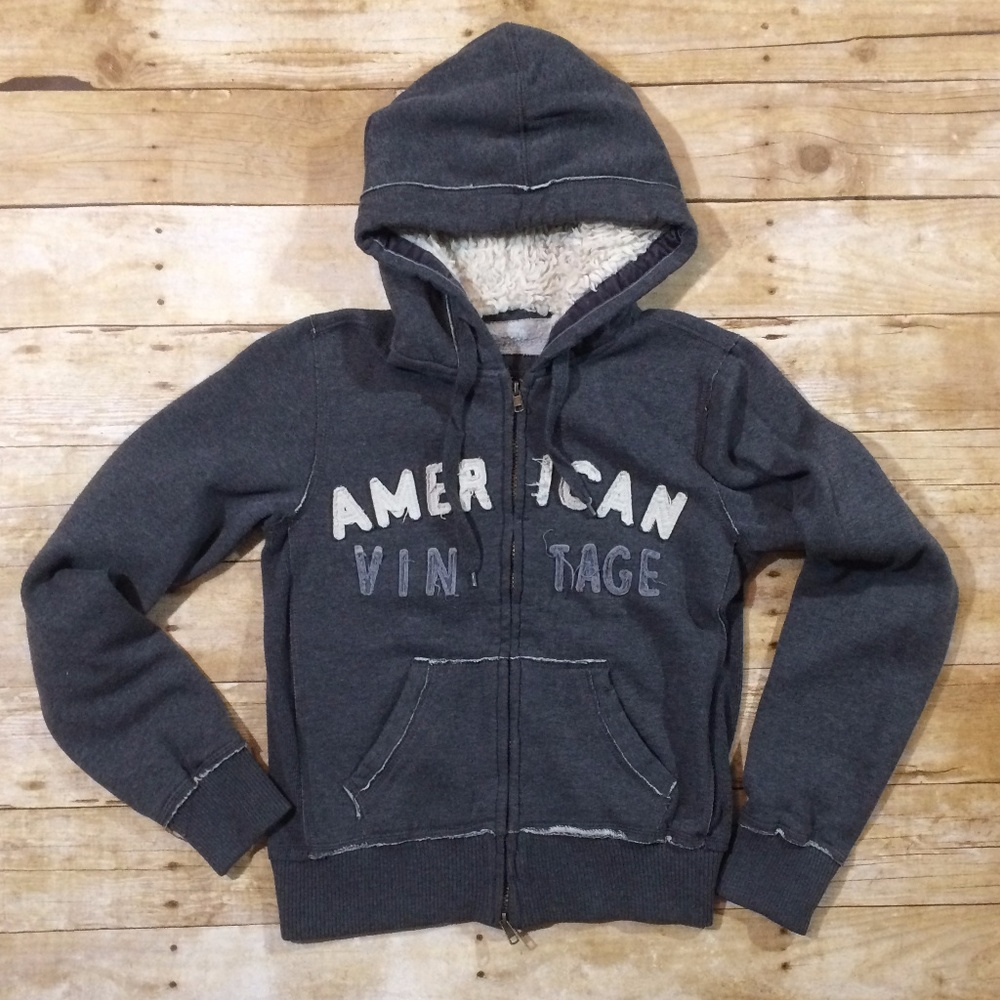 EUC heavy zip up hooded sweater