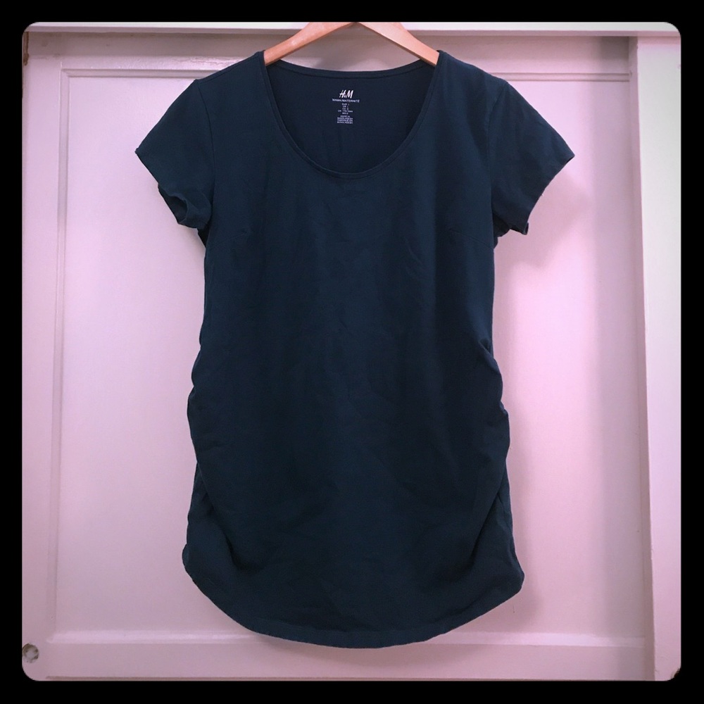 H&M Hunter Green Maternity Shirt