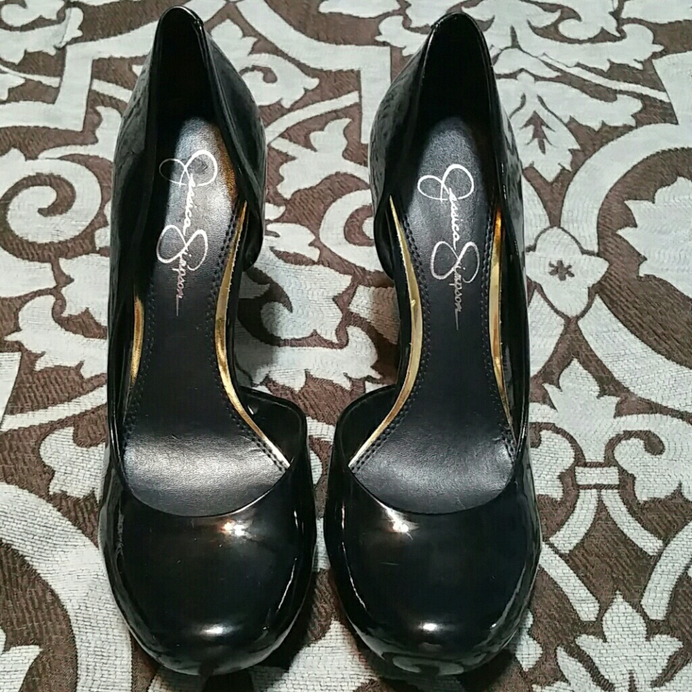 Jessica Simpson heels