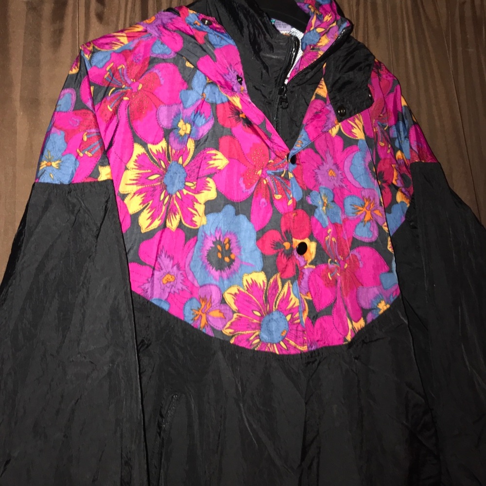 Healthy attitude woman’s jacket size large